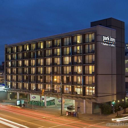 Park Inn & Suites By Radisson Vancouver Ngoại thất bức ảnh