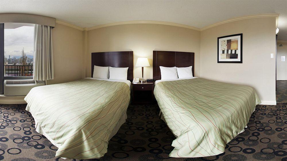 Park Inn & Suites By Radisson Vancouver Ngoại thất bức ảnh