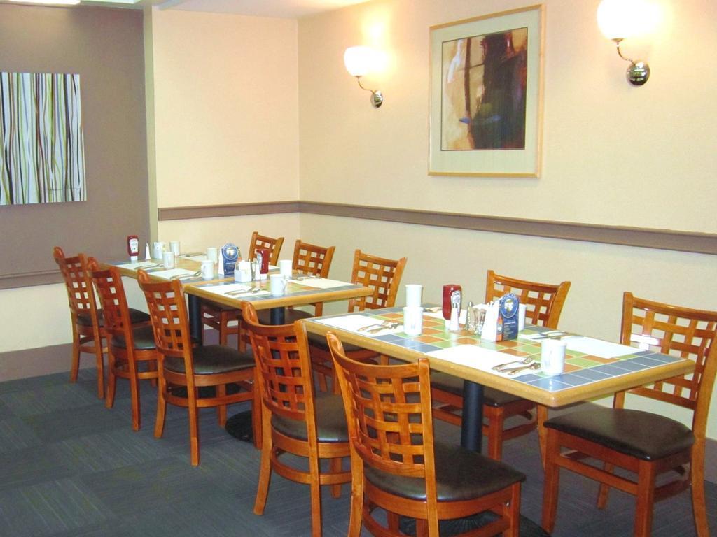 Park Inn & Suites By Radisson Vancouver Ngoại thất bức ảnh