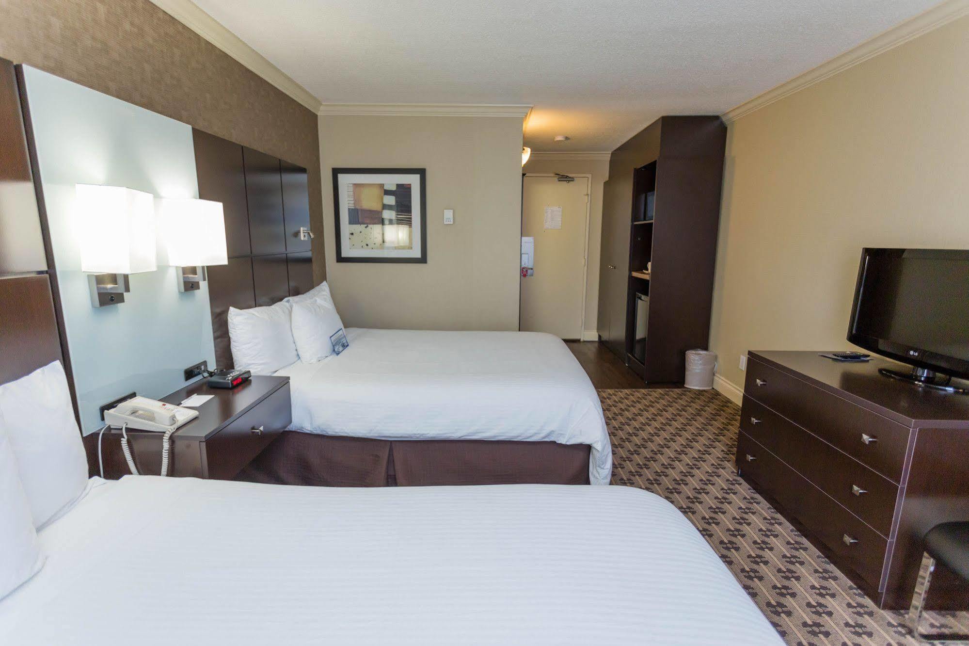 Park Inn & Suites By Radisson Vancouver Ngoại thất bức ảnh