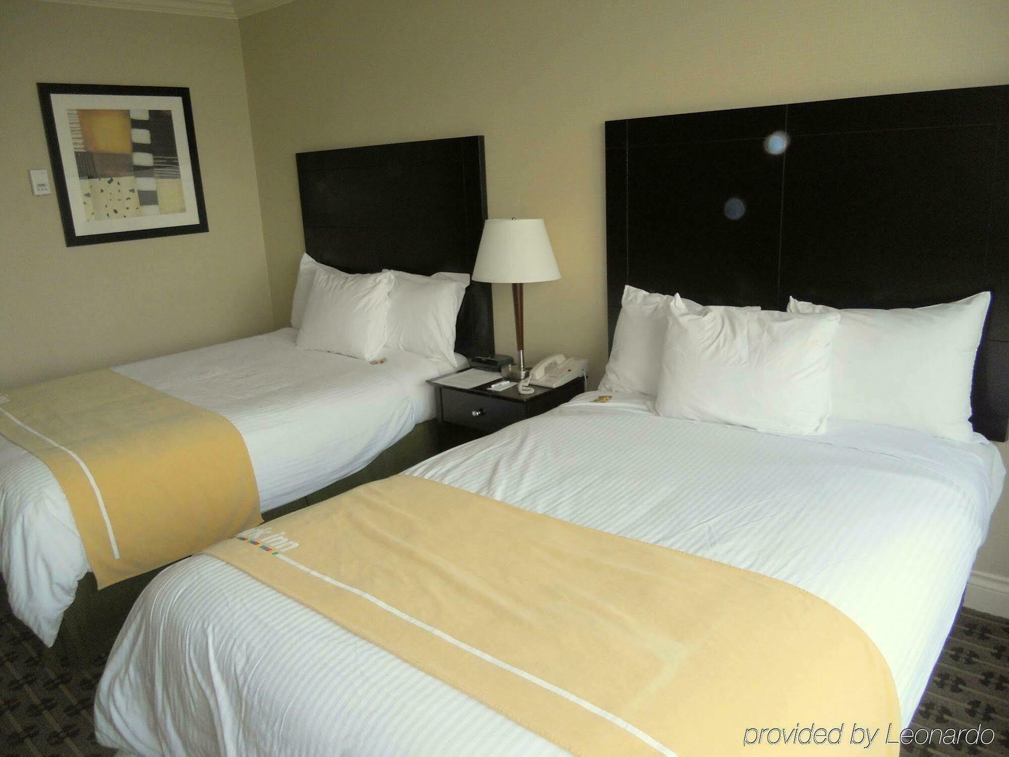 Park Inn & Suites By Radisson Vancouver Ngoại thất bức ảnh